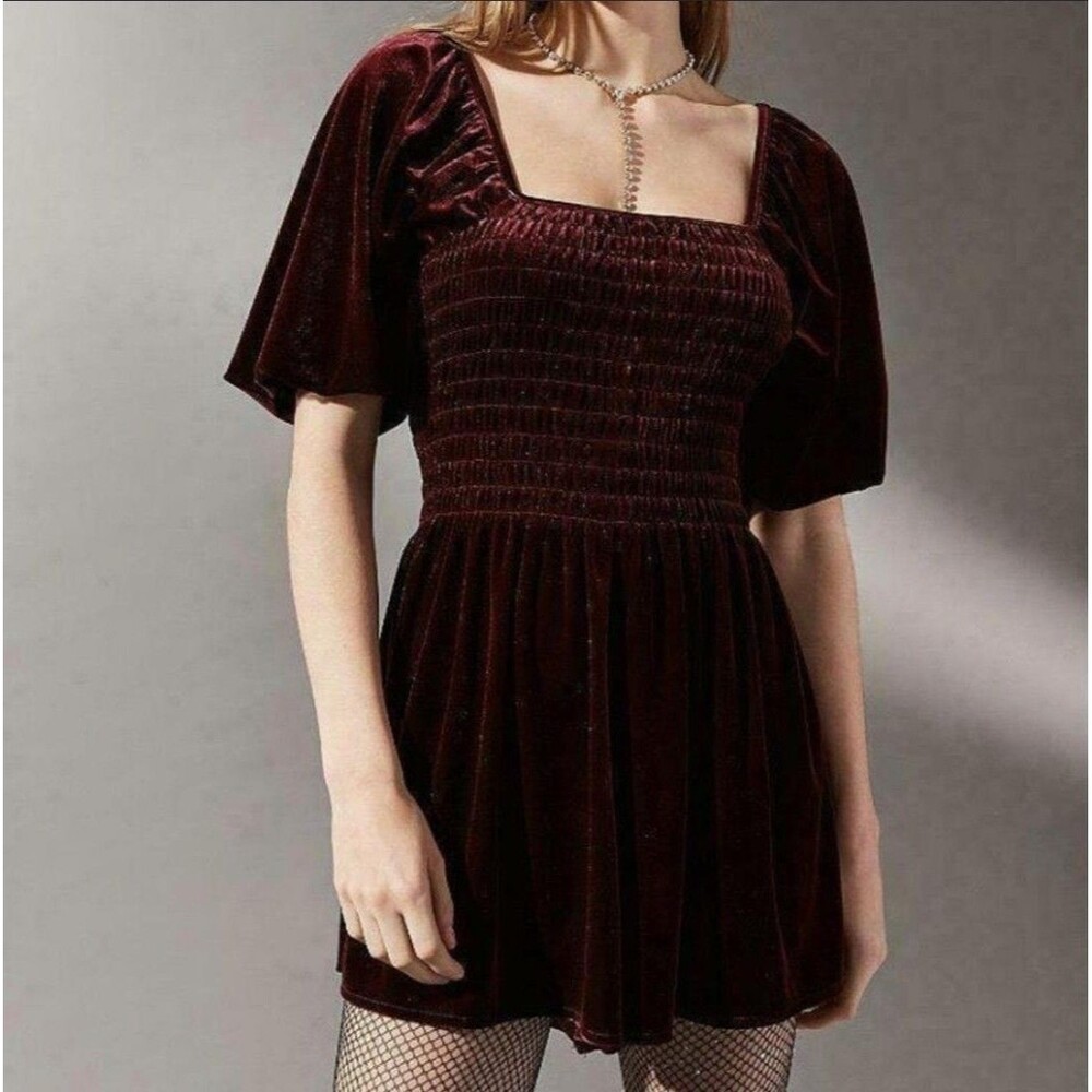 Urban Outfitters Burgundy Velvet Romper Smocked Bust Vampirecore Women Small